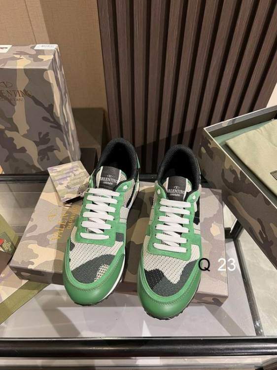 Picture of Valentino Shoes _SKUValentinosz35-45HY110320028